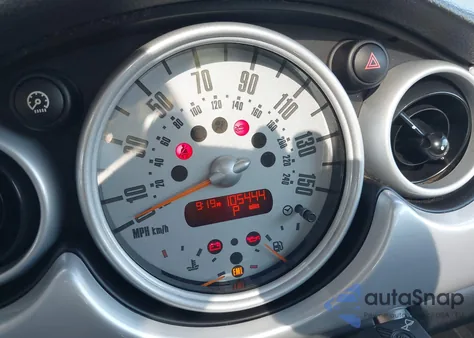 2005 Mini Cooper из США, поврежденный, VIN WMWRC33475TJ65853